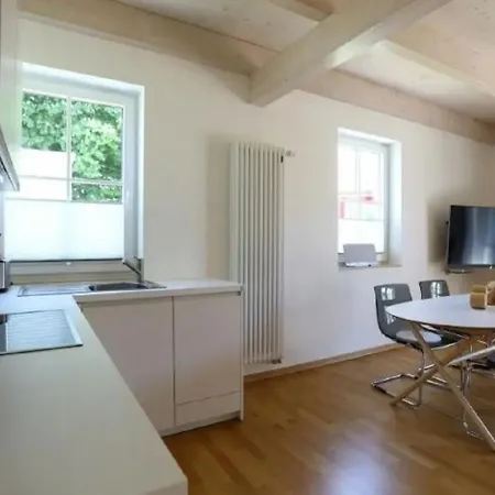 Holiday home Ferienhaeuser Unter Reet In Reethaus Svantevit *